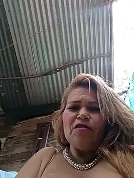 dirty_mother3's Webcam Show