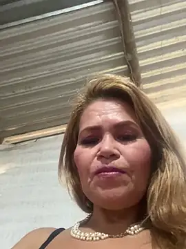 dirty_mother3's Webcam Show