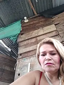 dirty_mother3's Webcam Show