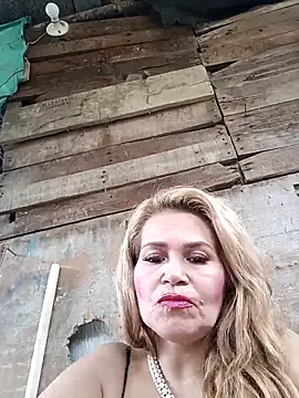 dirty_mother3's Webcam Show