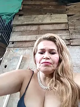 dirty_mother3 网络视讯表演