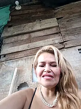 dirty_mother3のウェブカメラショー