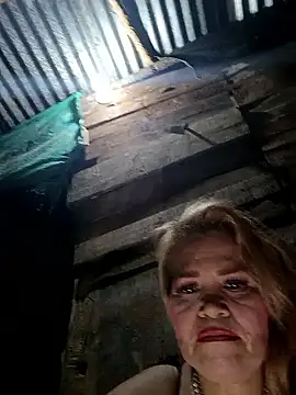 Show de dirty_mother3 na webcam