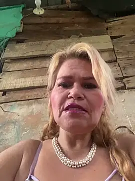 dirty_mother3のウェブカメラショー