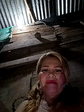 Show de dirty_mother3 na webcam