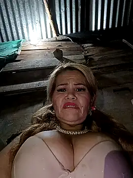 dirty_mother3 webkamerás műsora