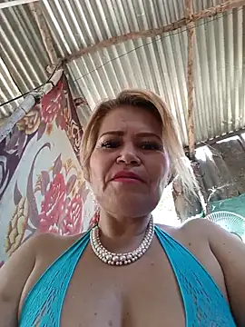 dirty_mother3 webkamerás műsora