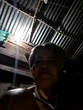 Show modela dirty_mother3 na web-kameri