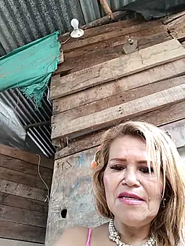 dirty_mother3のウェブカメラショー