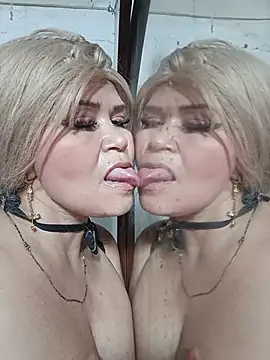 Živý XXX chat dirty_mother3