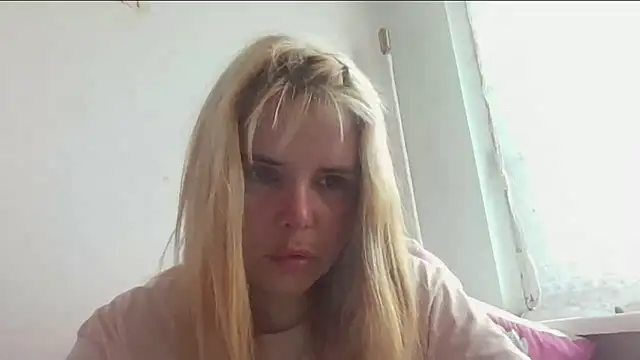 Chatroom XXX en direct de HornyElena