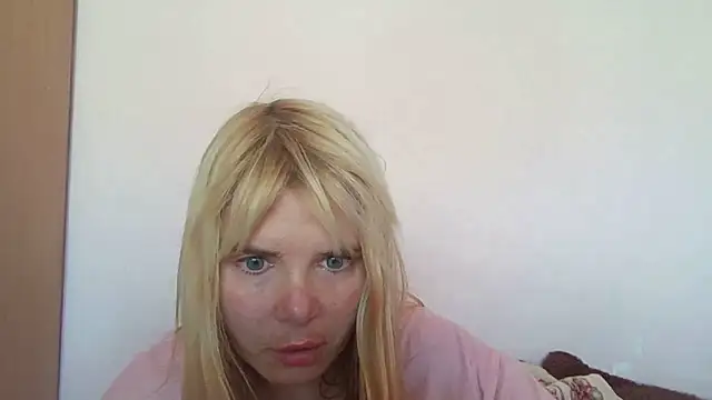 Živý XXX chat HornyElena