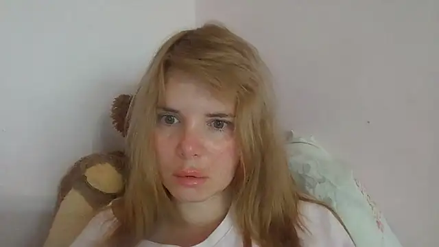 HornyElena's Live XXX Chat