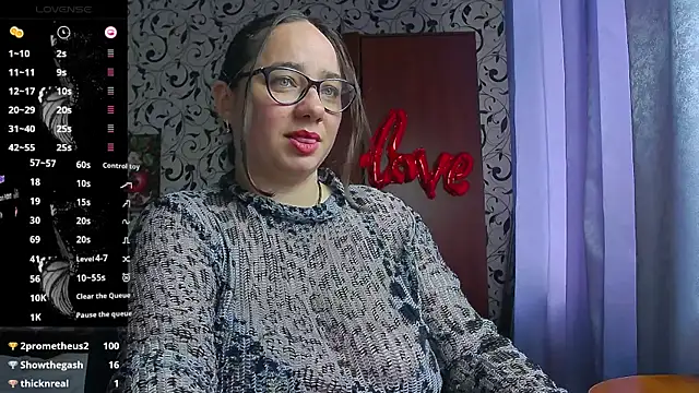 Chat +18 de Ketrinsweetits ao vivo