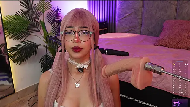 _ViolletteNoir_ Adlı Modelin Canlı XXX Sohbeti