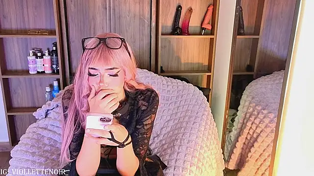 _ViolletteNoir_n Live XXX chat