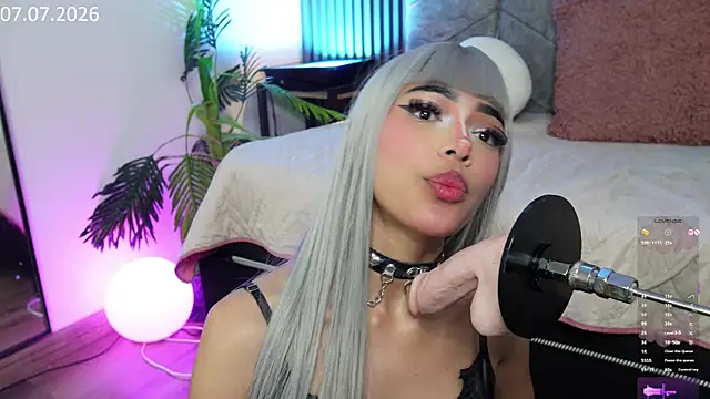 Chat XXX Live _ViolletteNoir_
