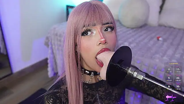 צ'אט XXX בשידור חי של _ViolletteNoir_