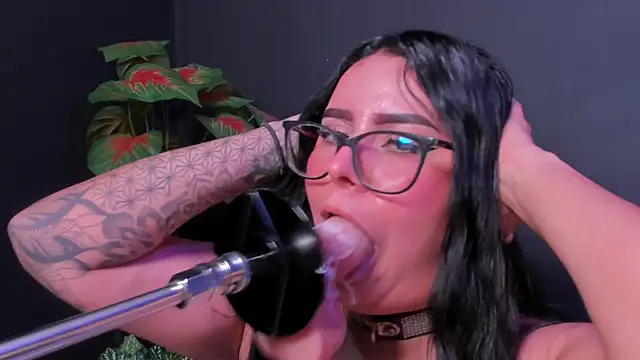 Amy_whittee Chat XXX in diretta