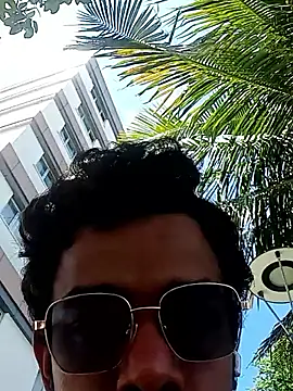 ParlousCarpet Webcam-Show