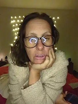 Webkamerová show hotbrunettemass
