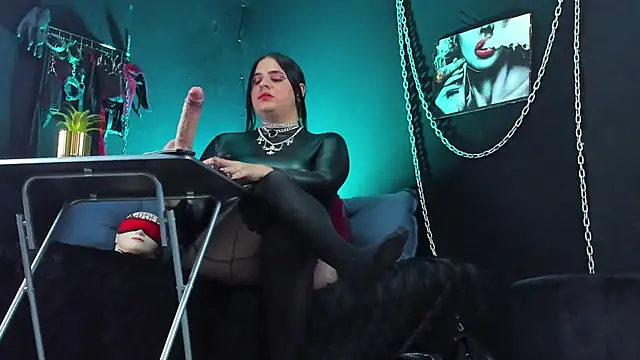 KatrinaStone webcam show