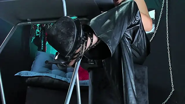 KatrinaStone Pertunjukan Webcam