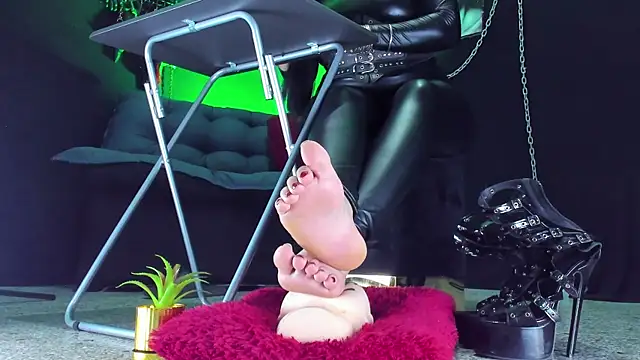 عرض كام KatrinaStone