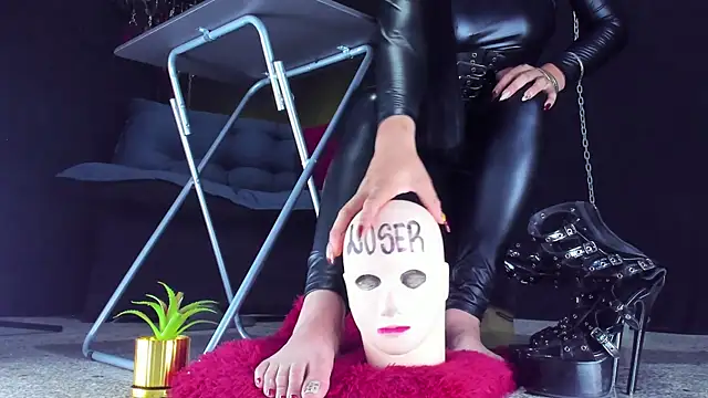 KatrinaStone's Webcam Show