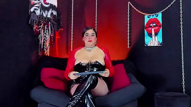 KatrinaStone's Live XXX Chat