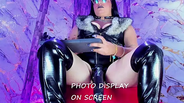 KatrinaStone's Live XXX Chat
