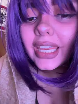 XXX chat uživo modela candicewest_