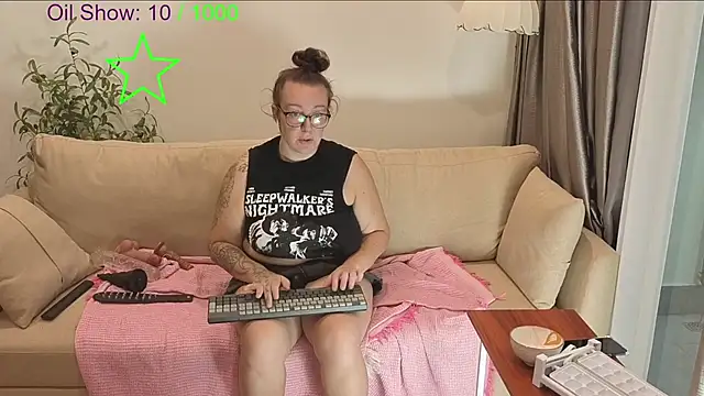 JadeStarUK Pertunjukan Webcam