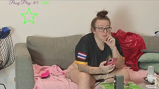 JadeStarUK Adlı Modelin Canlı XXX Sohbeti