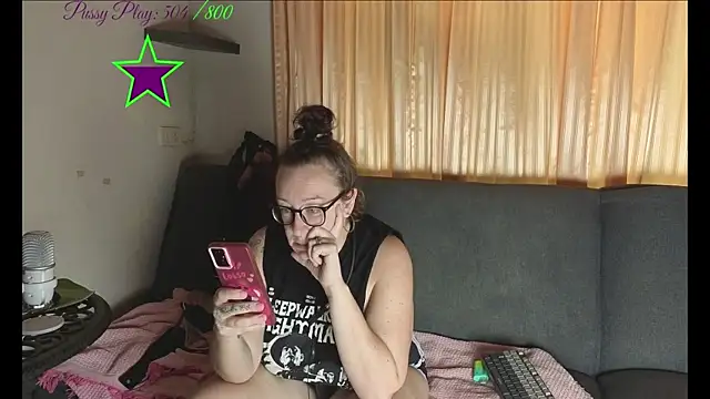 دردشة JadeStarUK الجنسية المباشرة