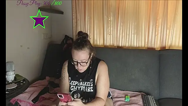 Chat XXX en directo de JadeStarUK