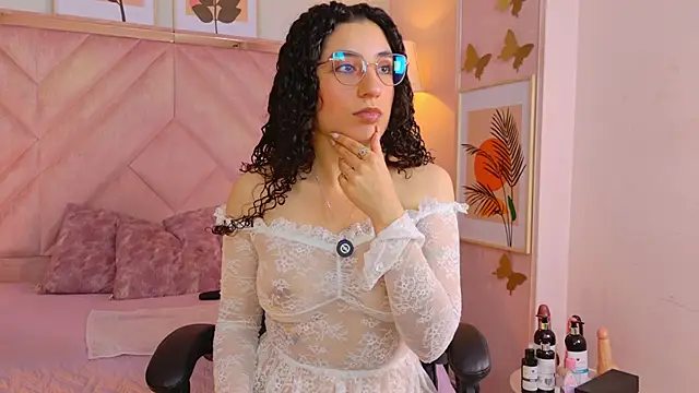 DemiJones_ Chat XXX in diretta