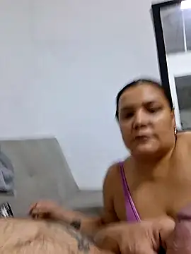 عرض كام linahotlatina