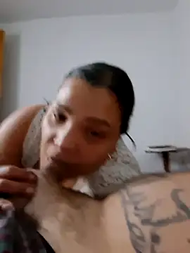 linahotlatina's Webcam Show