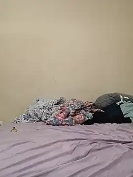 Babygir85 Pertunjukan Webcam