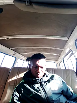 Pokazy przed kamerką – Capsuleeee