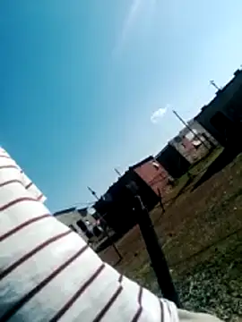 Capsuleeee webkamerás műsora