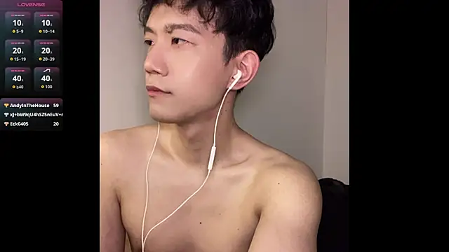 CouplingCry 在線直播表演