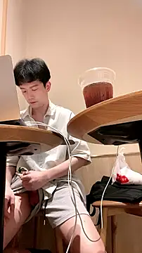 CouplingCryのウェブカメラショー