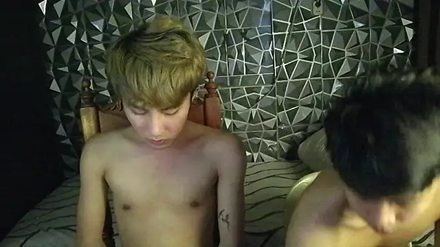 Urloverhardcock Webcam Show