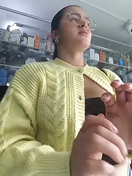 ALEJA__22のライブXXXチャット