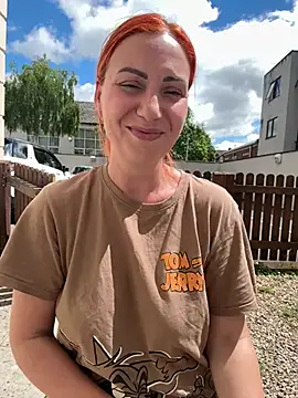 Živý XXX chat PervyxMilfxx