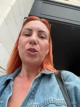 PervyxMilfxx's Live XXX Chat