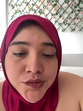 sweetmuslim01 Show in webcam