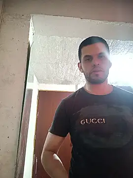James21990 webkamerás műsora